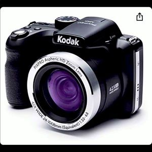 It a Kodak camera it new and it works good 😊